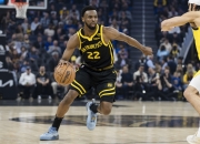 爱游戏APP-勇士主场击败开拓者，实现六连胜