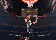 爱游戏官方入口-当绝望的阿根廷遇见不屈的巴黎，奥斯梅恩教科书般的个人英雄时刻