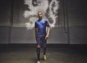 爱游戏tv-时空裂缝中的篮球决斗，字母哥节奏完全掌控，步行者力克浙江队