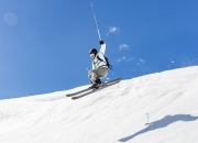 爱游戏大厅-1.1秒，保罗将北岸花园球馆的喧哗冻成死寂，灰熊的逆袭如何由一粒冷灰烬点燃