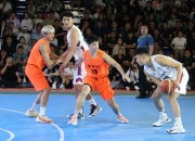 爱游戏大厅-篮球明星参加国际赛事共同竞技的简单介绍