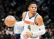 爱游戏体育-掘金主场横扫雄鹿，西部榜首战绩稳固