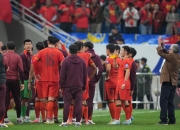 爱游戏在线-中国足球赛场胜负难分，球队实力对等