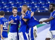 爱游戏在线-沙尔克04主场3比0战胜法兰克福