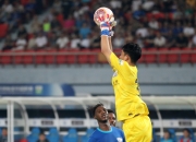 爱游戏官方-关于上海申花再胜重庆斯威，连胜势不可挡的信息