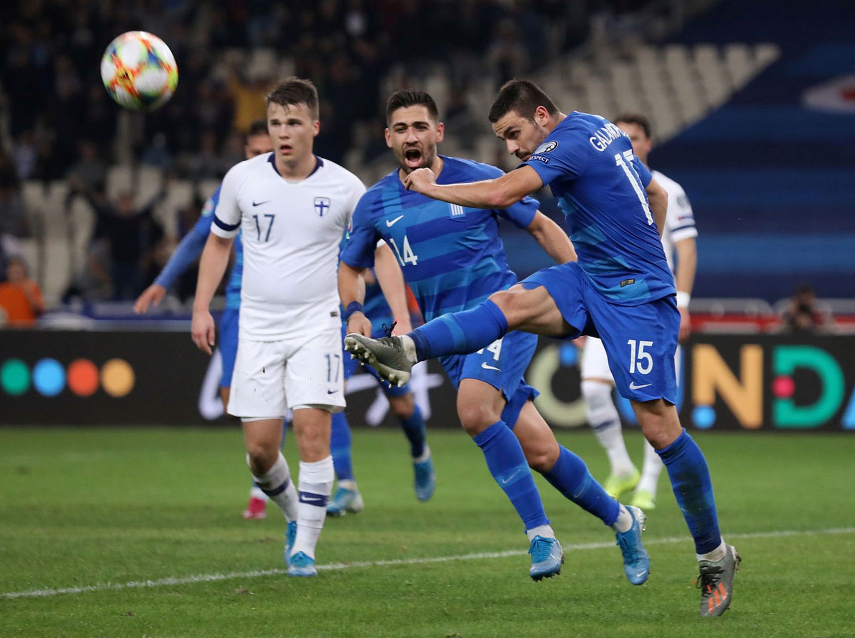 包含欧洲顶尖球队的对决，谁将成为胜利者？的词条