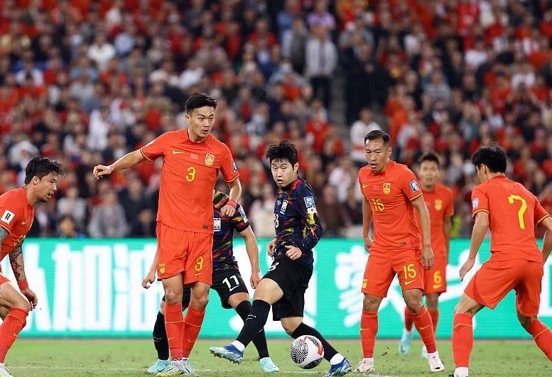 全力以赴，助力球队率先突破对手防线！的简单介绍