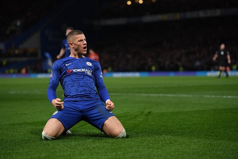 关于巴黎客负切尔西，梦断半决赛的信息