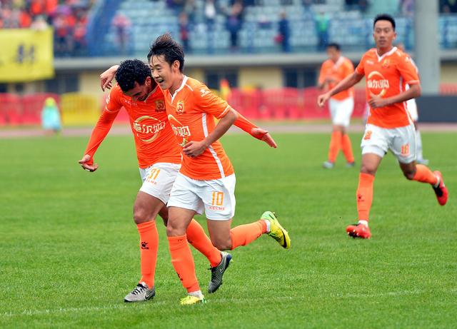 上海申花势如破竹,全队进攻连场得分的简单介绍 上海申花势如破竹,全队进攻连场得分的简单介绍