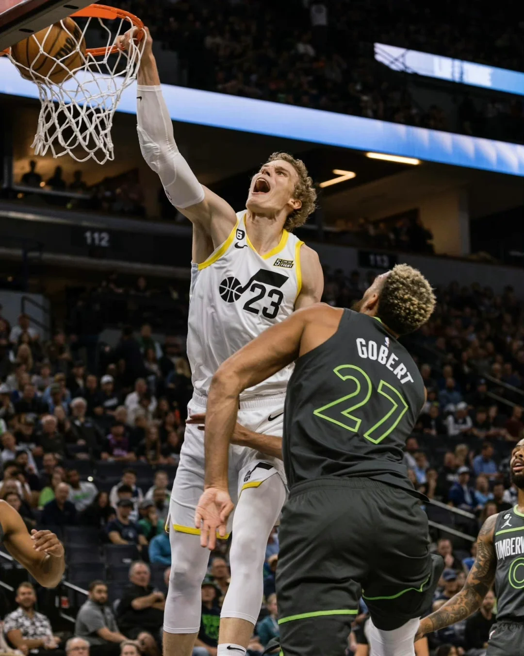 爵士取得胜利，战胜尼克继续势头的简单介绍