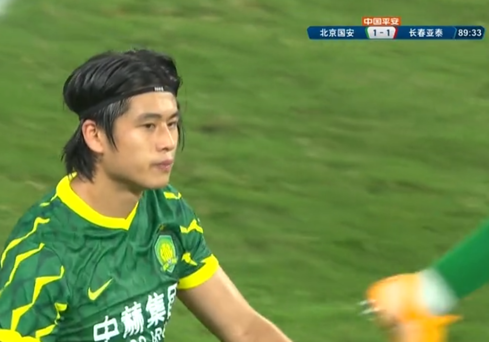 关于福建姑娘世界杯拼搏：中超小将争夺最后胜利的信息