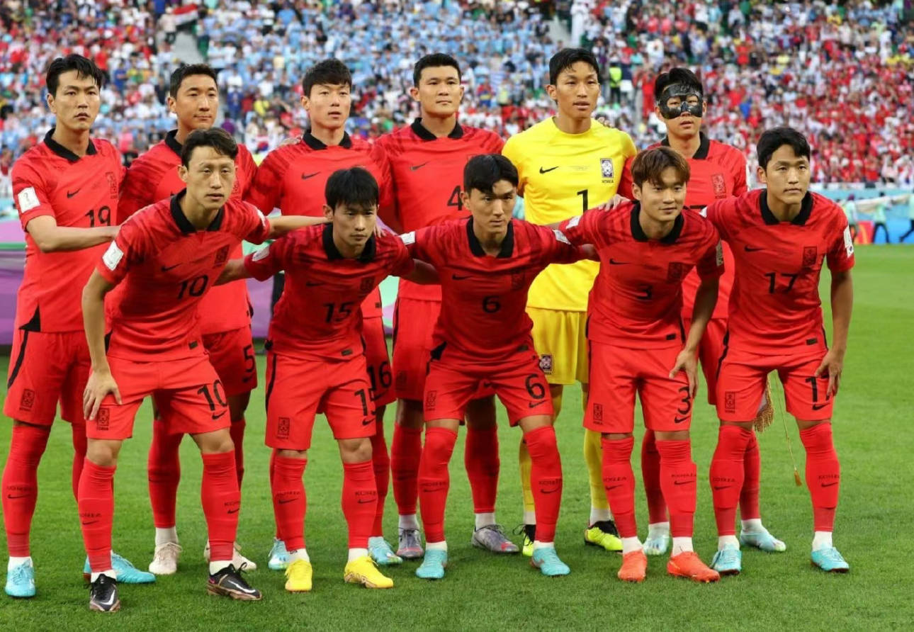 伊拉克球队在亚洲足球联赛中获得第二名 伊拉克球队在亚洲足球联赛中获得第二名