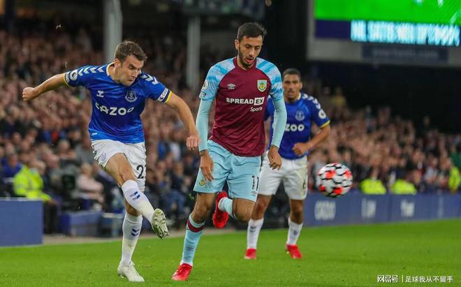 包含伯恩利主场大胜埃弗顿,豪取三分的词条 包含伯恩利主场大胜埃弗顿,豪取三分的词条