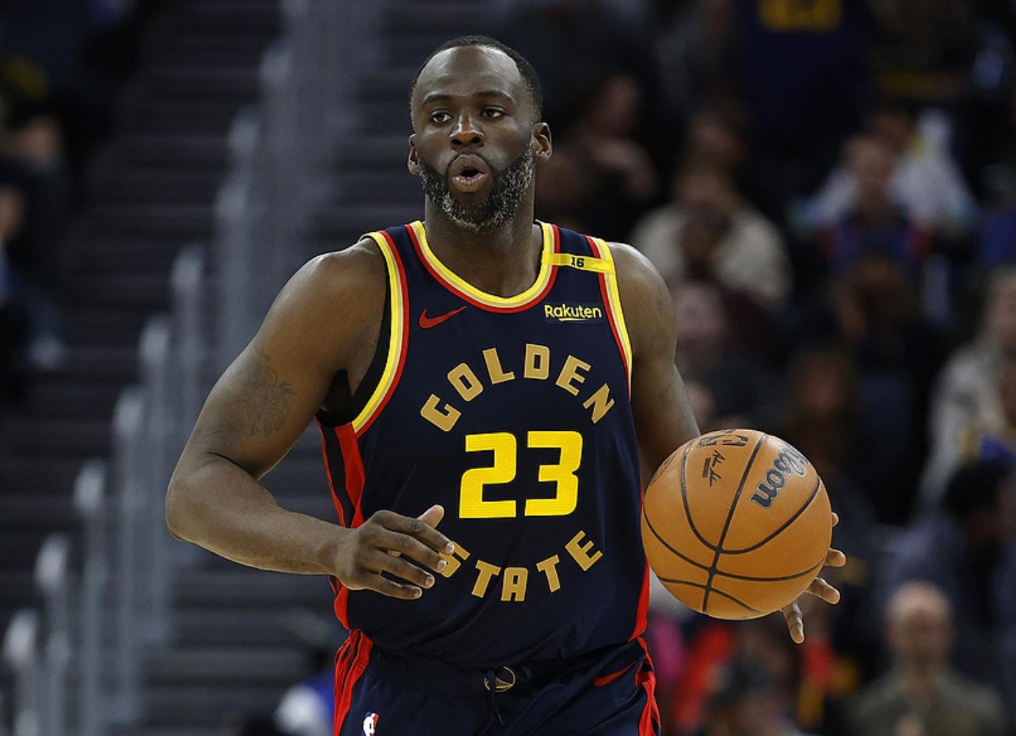 胜负交错的争夺战,球队全力以赴迎战挑战的简单介绍 胜负交错的争夺战,球队全力以赴迎战挑战的简单介绍