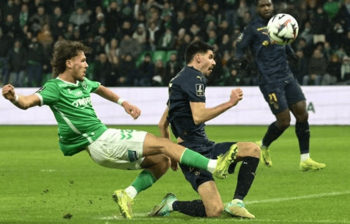 圣埃蒂安裁判争议,备战下一场法甲角逐的简单介绍 圣埃蒂安裁判争议,备战下一场法甲角逐的简单介绍