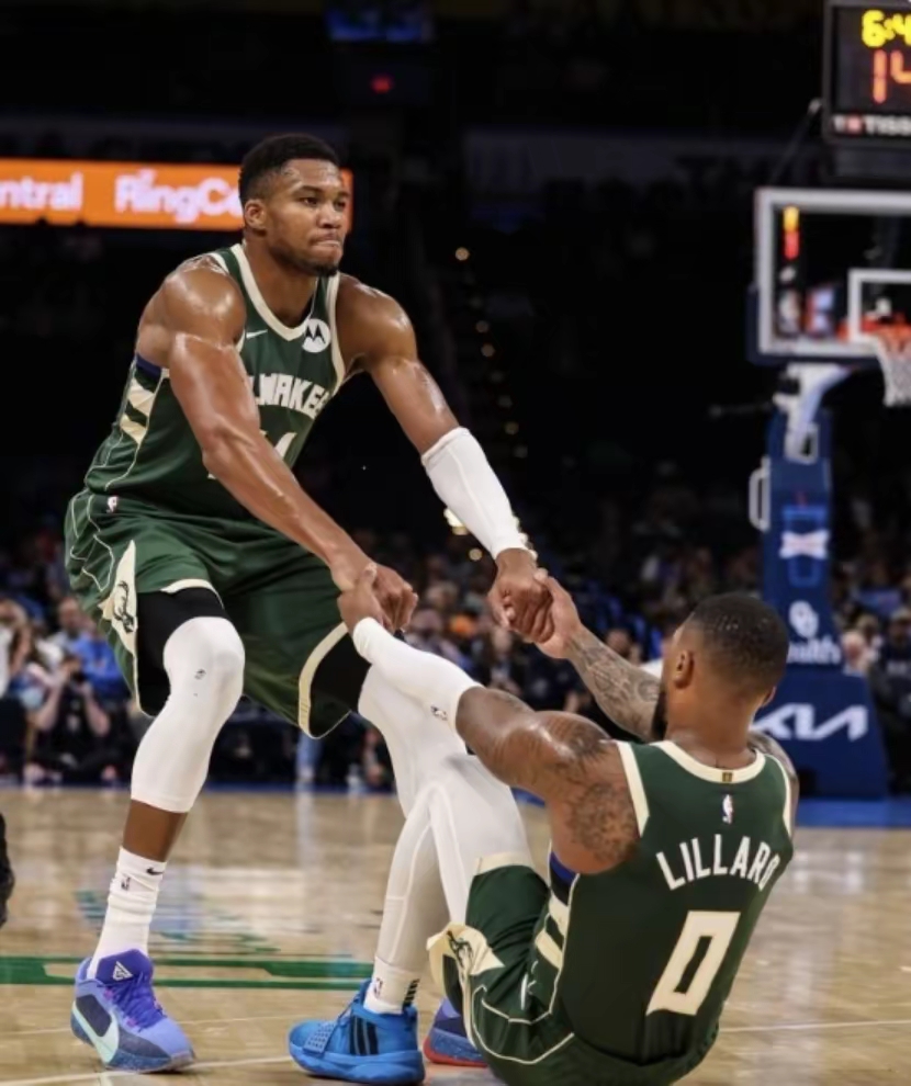 雄鹿巨星字母哥季后赛表现堪忧状态下滑