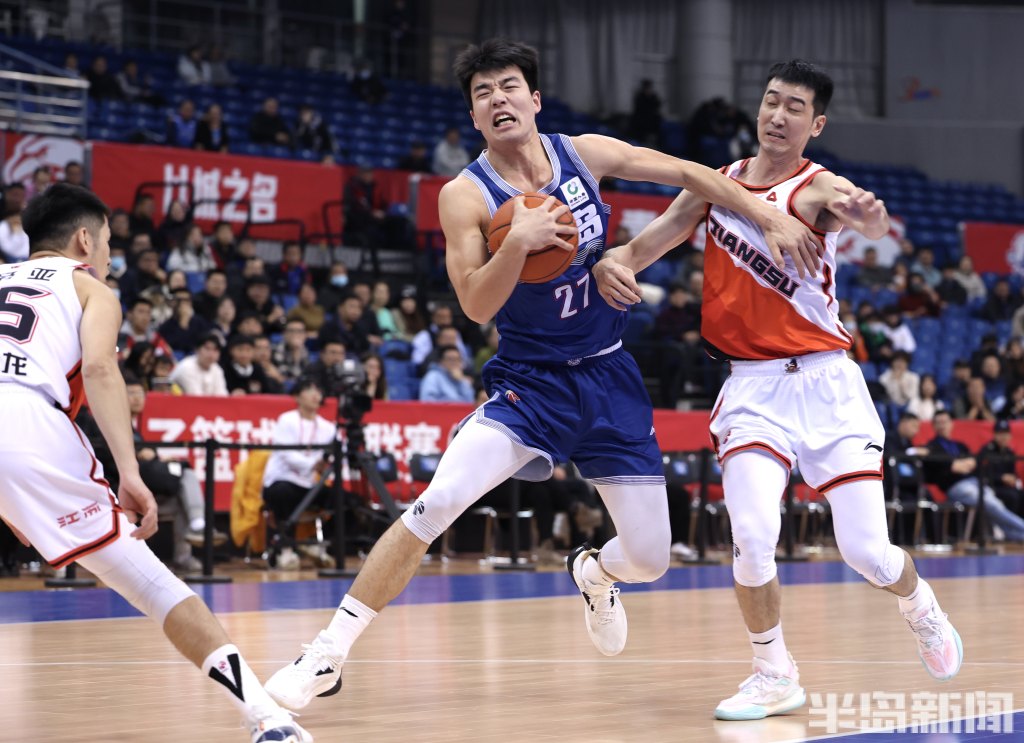 包含更换教练后,青岛队终于实现连胜比赛的词条 包含更换教练后,青岛队终于实现连胜比赛的词条