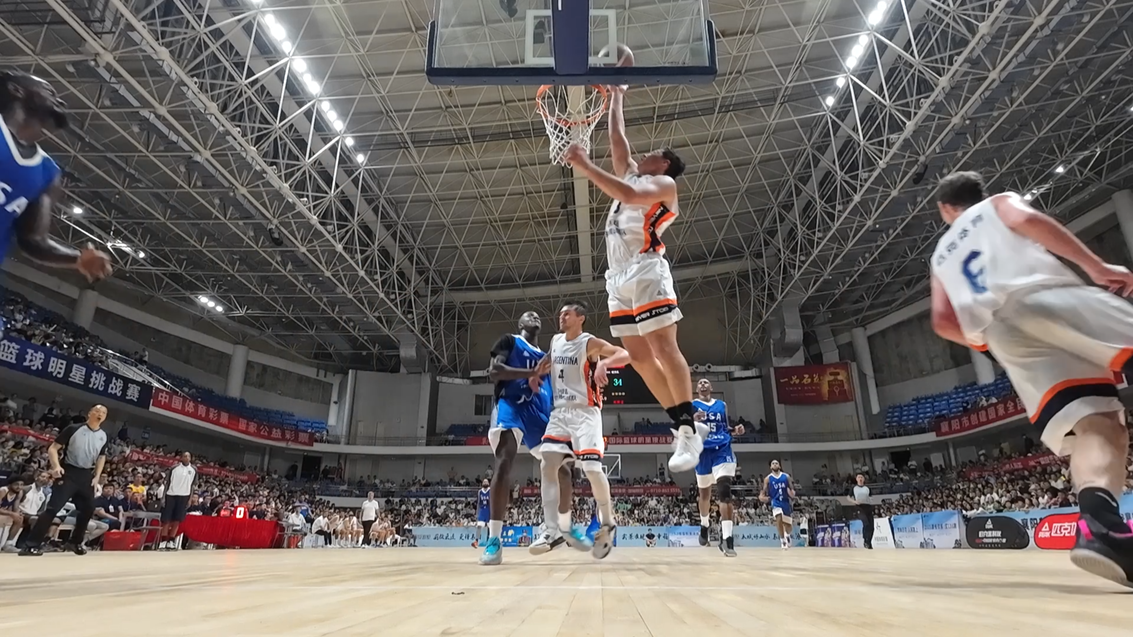 全国篮球赛事中的经典瞬间回顾