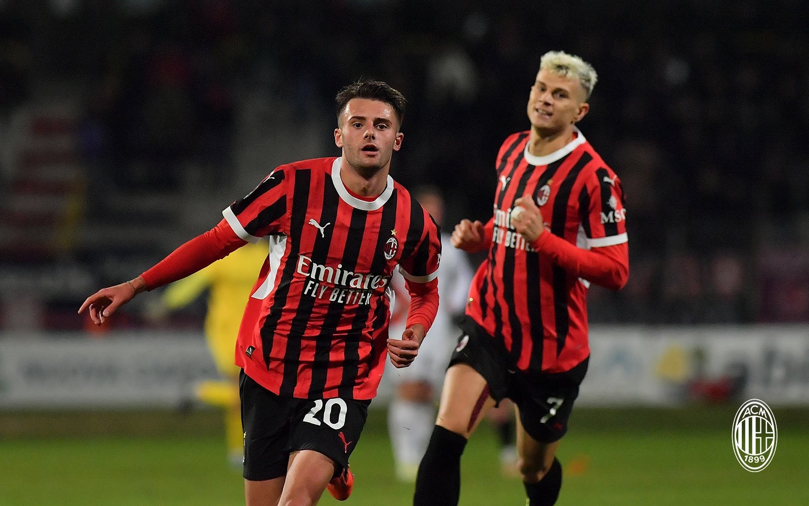 激动人心!米兰客场逆转法兰克福,晋级四强的简单介绍 激动人心!米兰客场逆转法兰克福,晋级四强的简单介绍