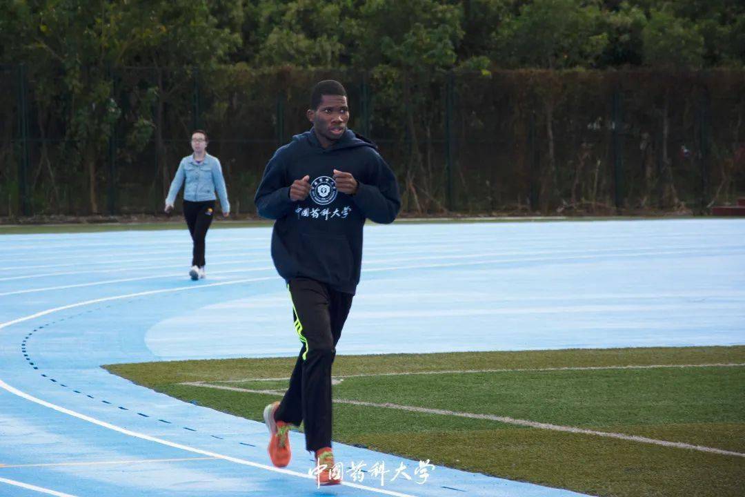 欧锦赛资格赛倒计时,球迷期待赛场上的精彩表现的简单介绍 欧锦赛资格赛倒计时,球迷期待赛场上的精彩表现的简单介绍