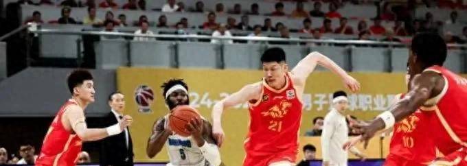 关于湖南男篮逆转获胜，士气大增的信息