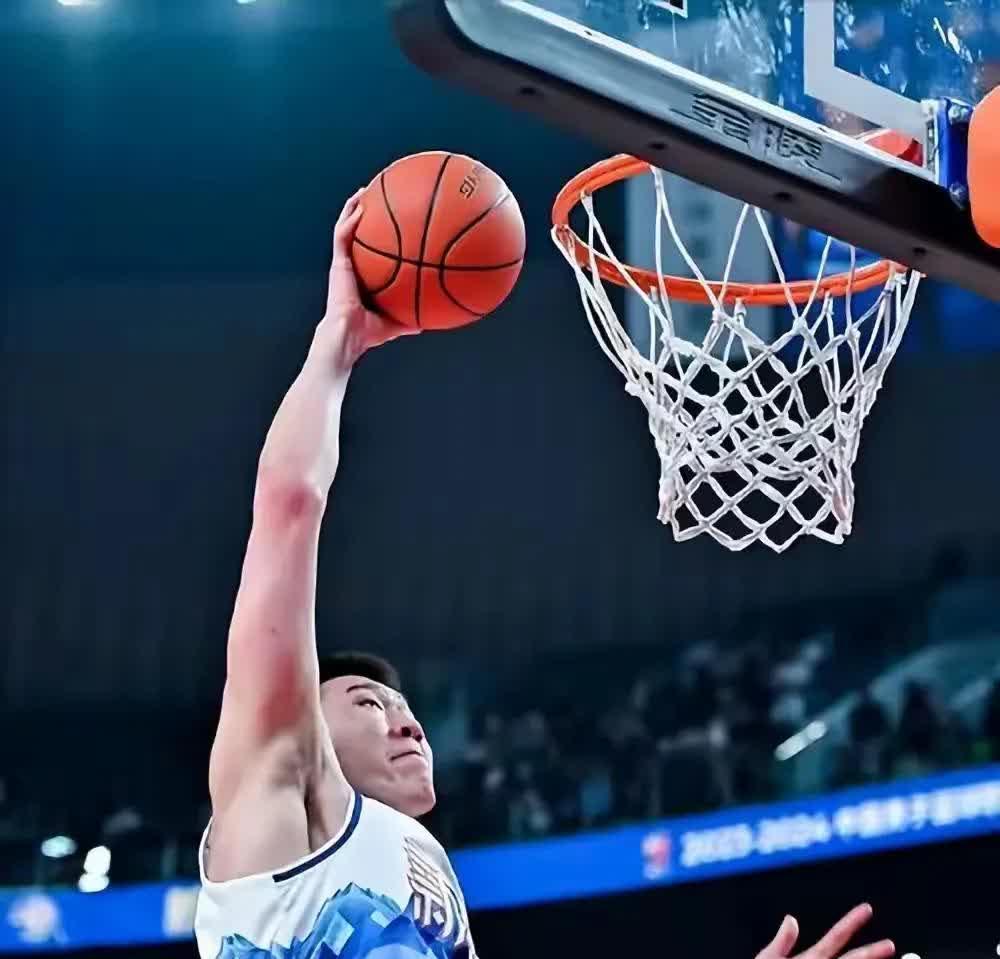 山东再胜新疆,保持不败纪录的简单介绍 山东再胜新疆,保持不败纪录的简单介绍