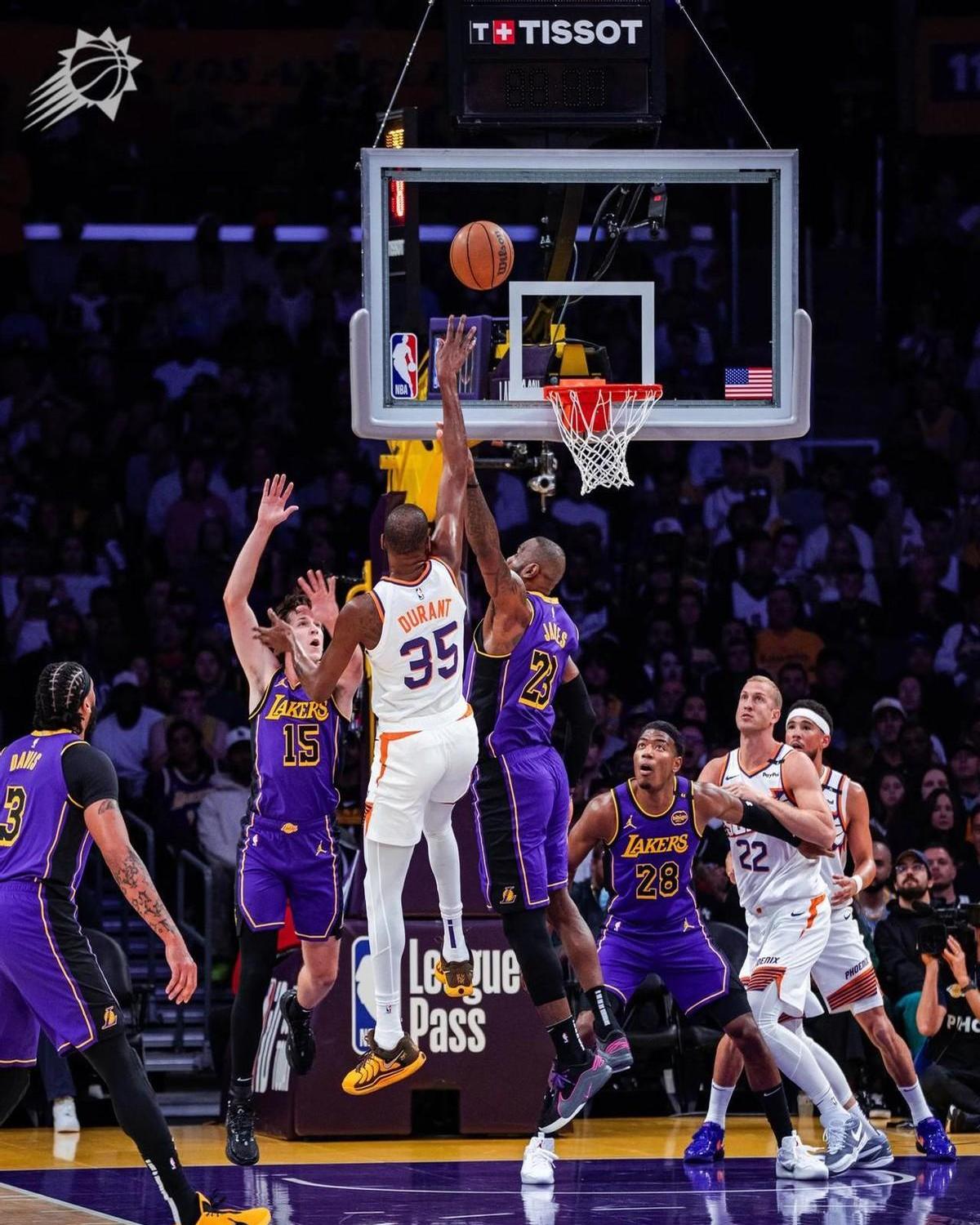 荷兰篮球锦标巅峰对决 荷兰篮球锦标巅峰对决