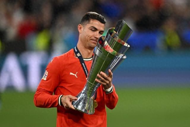 葡萄牙球员表现出色，帮助球队赢得胜利