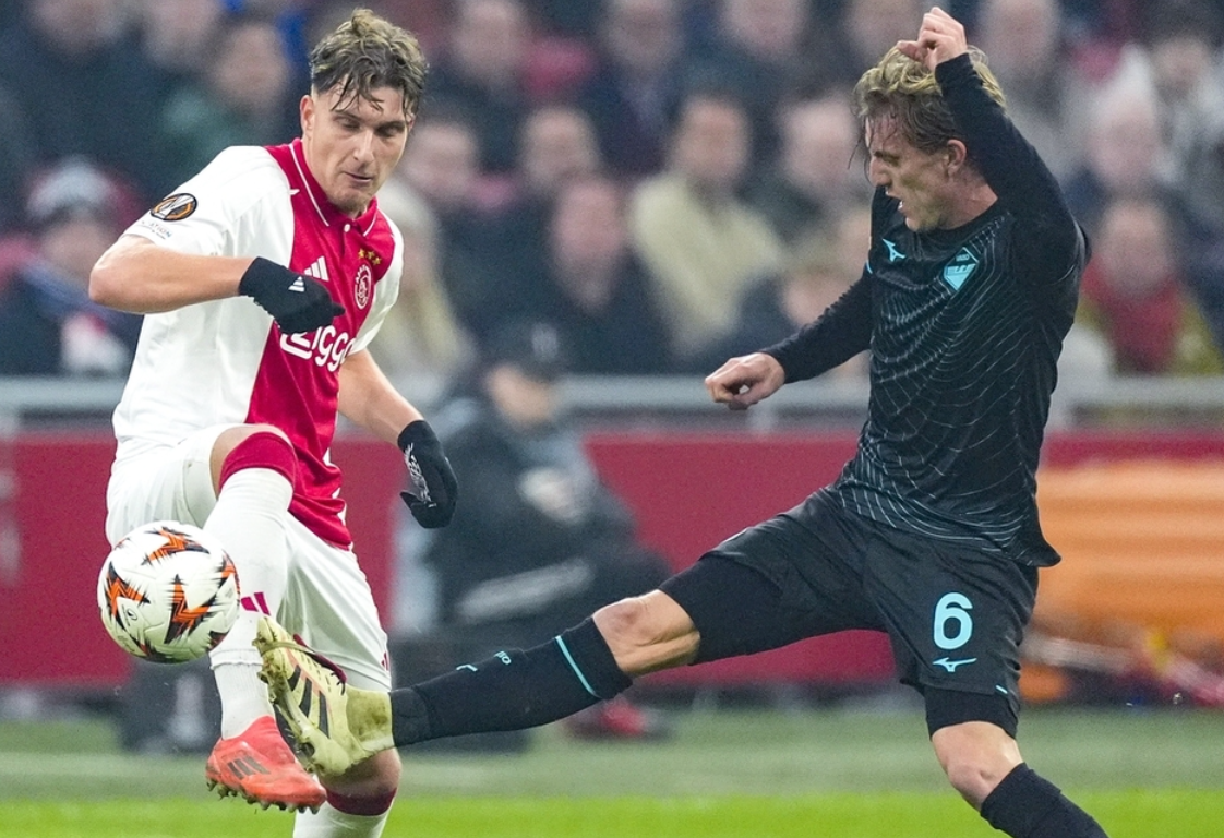 雷恩寻求阻止阿贾克斯队的连胜 雷恩寻求阻止阿贾克斯队的连胜