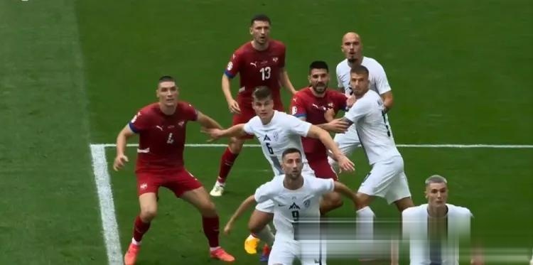 塞尔维亚战胜斯洛文尼亚,取得胜利 塞尔维亚战胜斯洛文尼亚,取得胜利