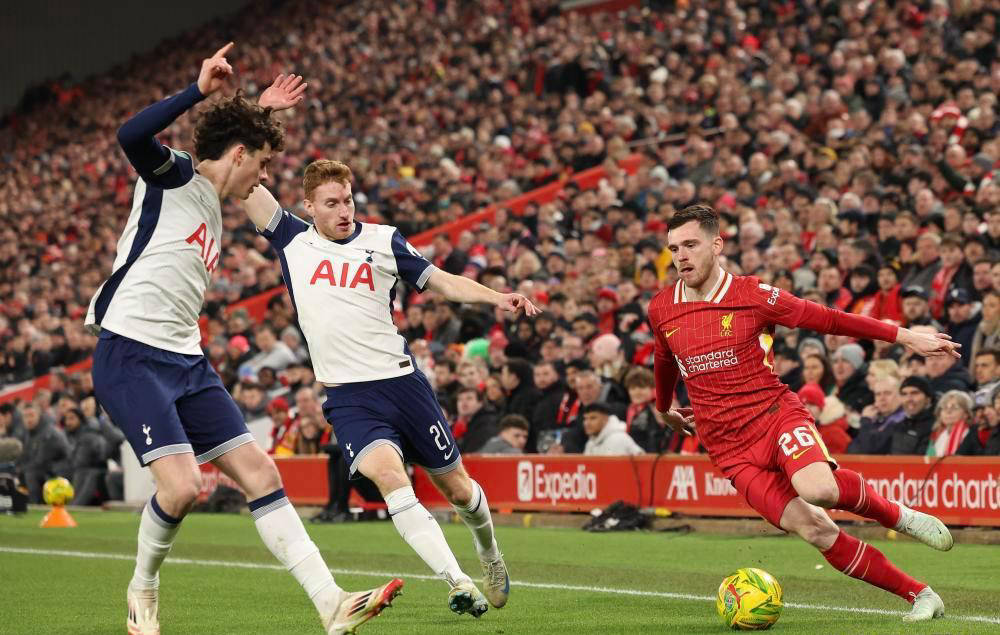 荷甲球队阿贾克斯主场逆转利物浦击败对手 荷甲球队阿贾克斯主场逆转利物浦击败对手