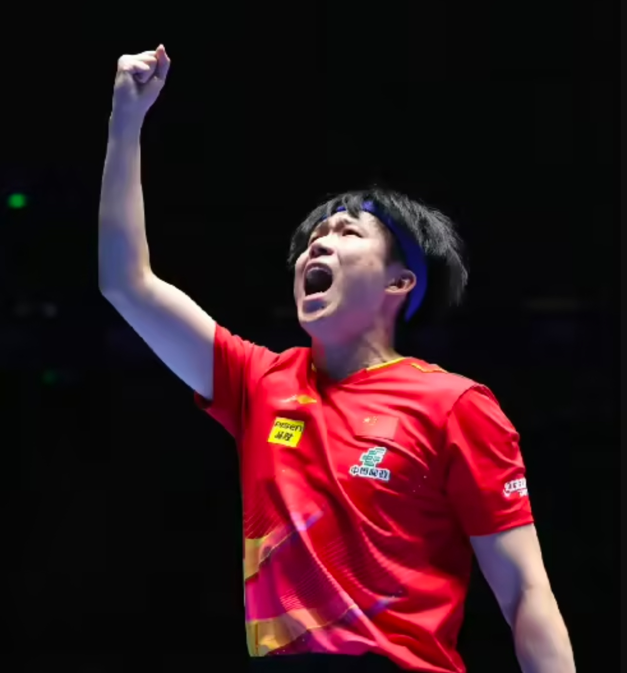 塞拉利昂乒乓球选手斩获冠军