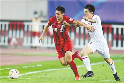 河南建业客场不敌,遭遇三连败 河南建业客场不敌,遭遇三连败