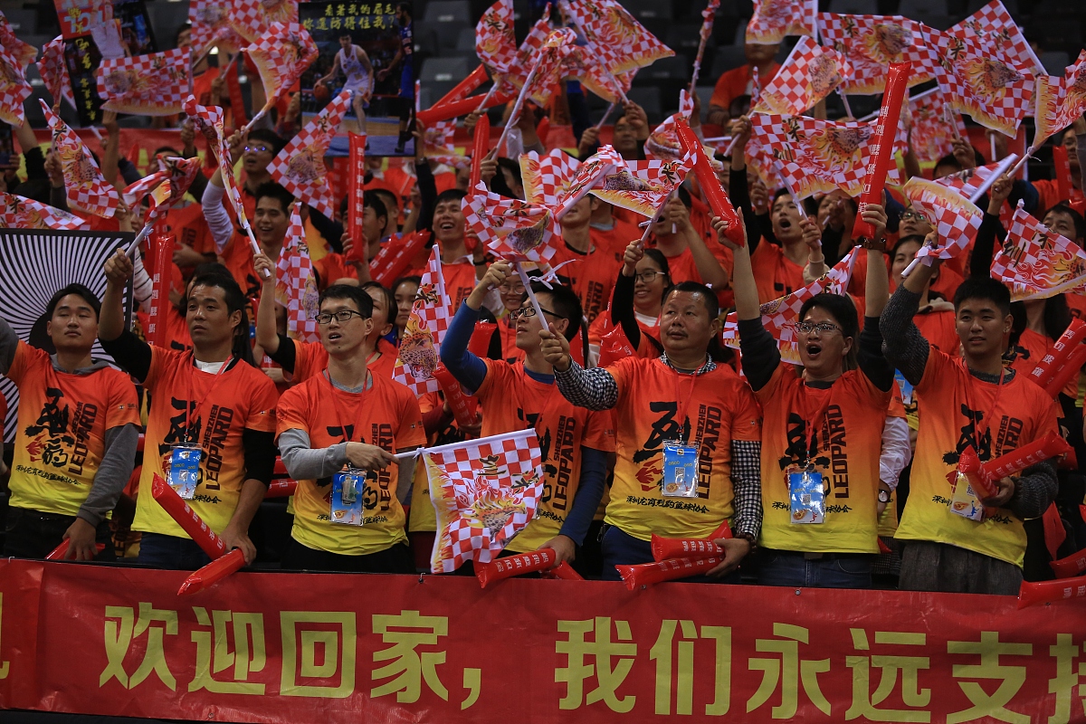 青岛队在激烈比赛中取得胜利,实力不可小觑的简单介绍 青岛队在激烈比赛中取得胜利,实力不可小觑的简单介绍