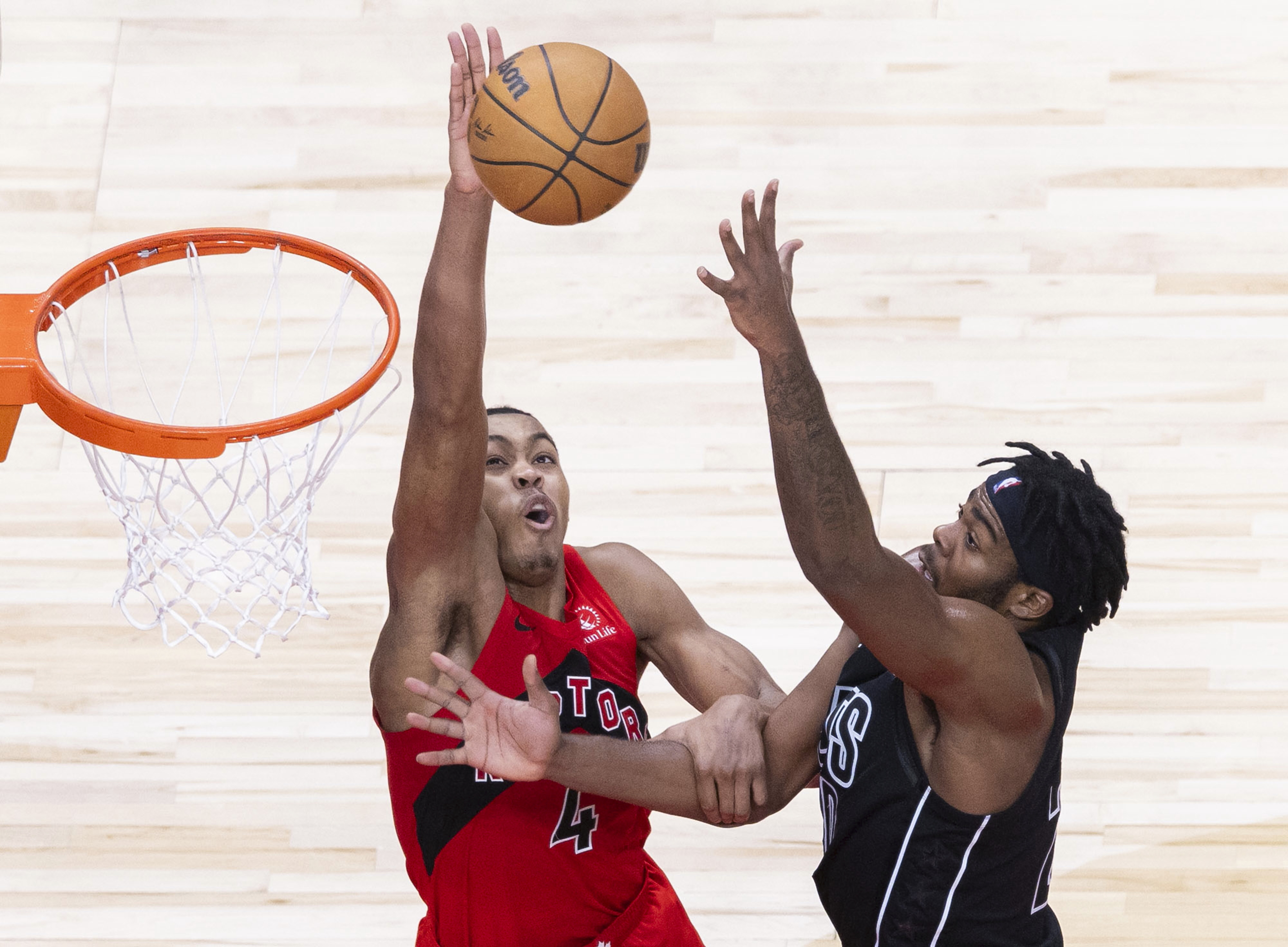 猛龙全队表现出色,主场大胜奇才 猛龙全队表现出色,主场大胜奇才