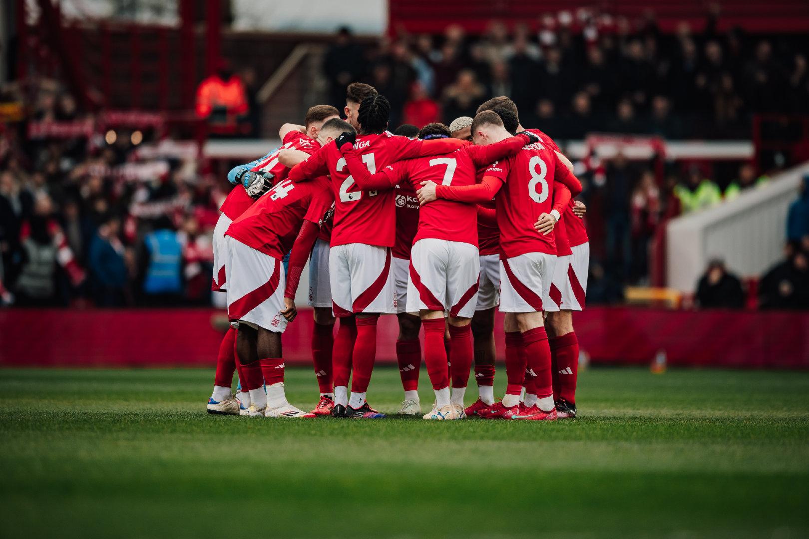 利物浦主场横扫谢菲联，继续领跑英超