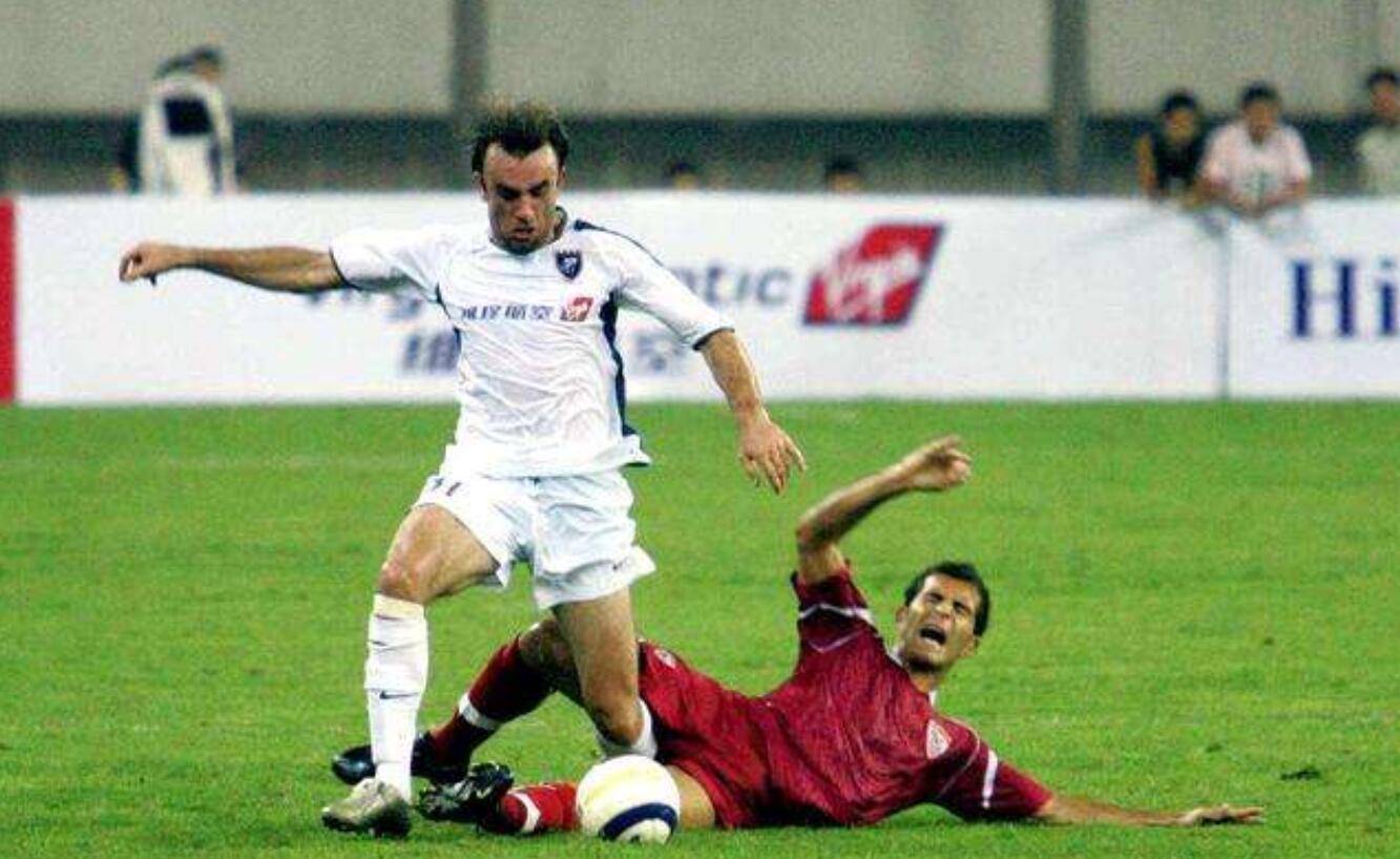 冰岛大胜罗马尼亚，欧锦赛四强门票尽在握