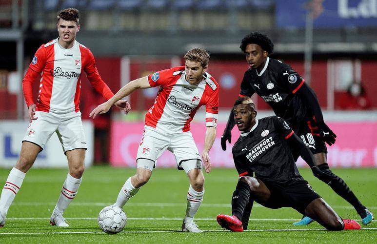 阿尔梅里亚客场击败对手,实力得到认可 阿尔梅里亚客场击败对手,实力得到认可