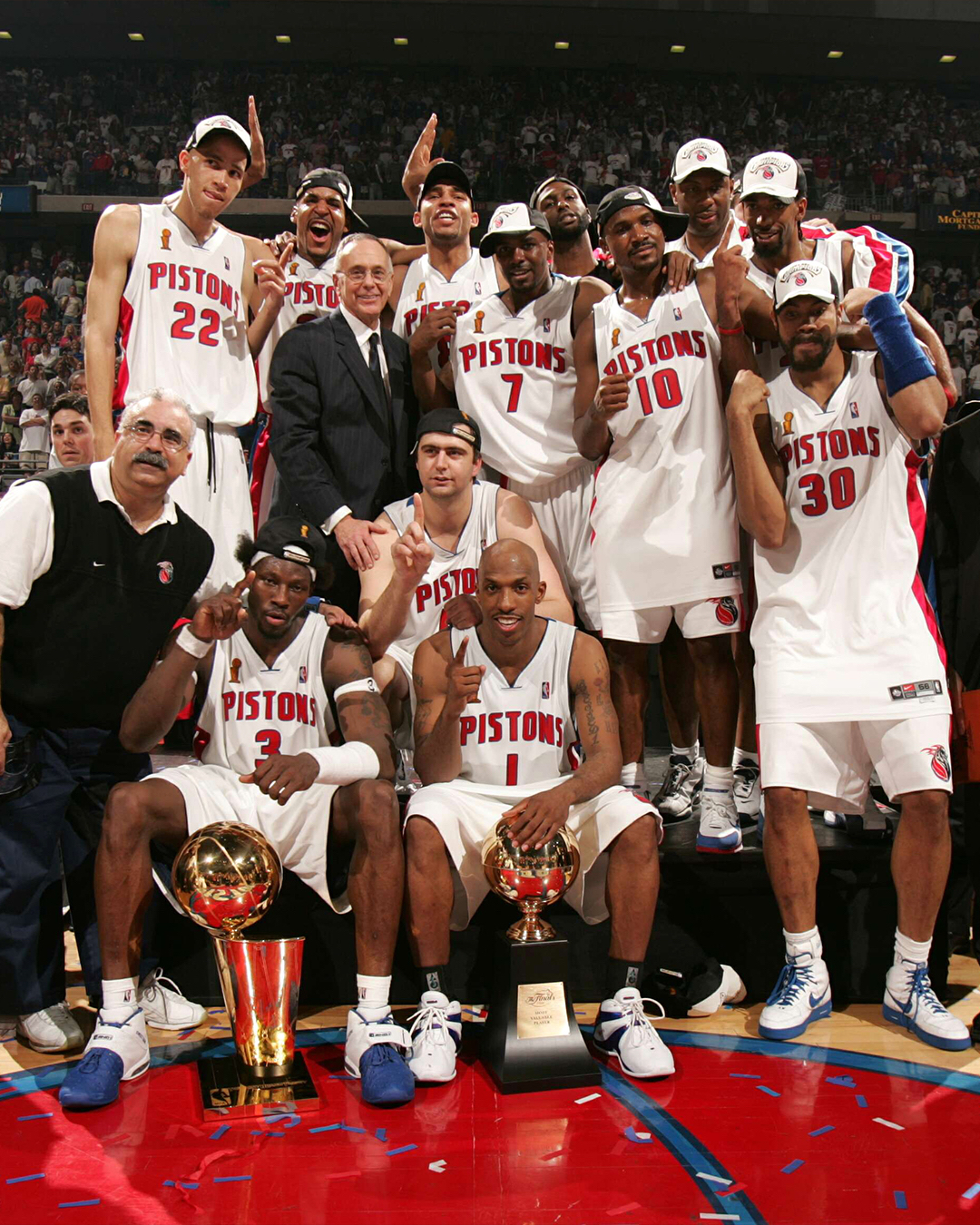 欧洲最佳篮球联赛:希腊兄弟对决 欧洲最佳篮球联赛:希腊兄弟对决