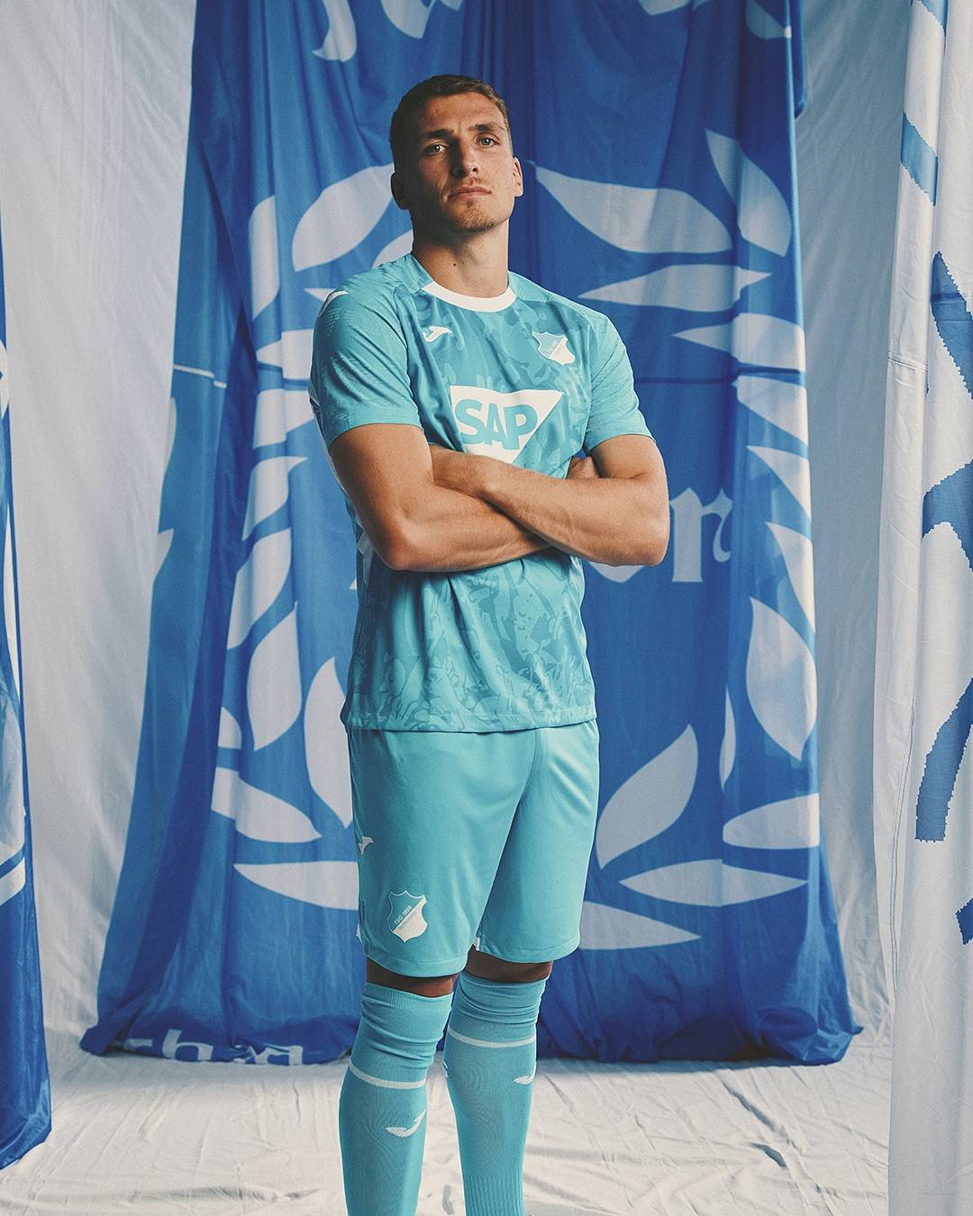 霍芬海姆主场告捷，收获今赛季首胜的简单介绍