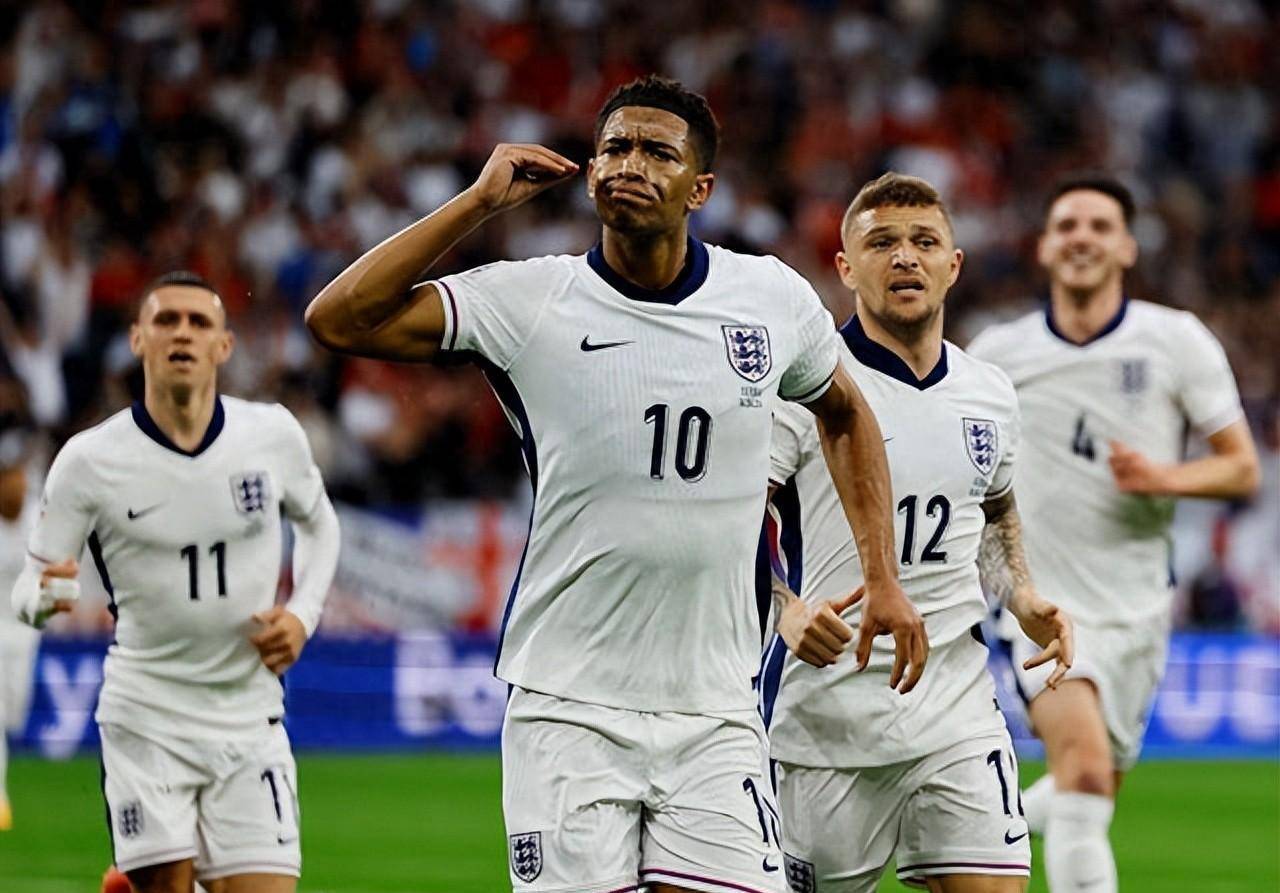 关于英格兰客场和捷克较量，团队拼搏的信息