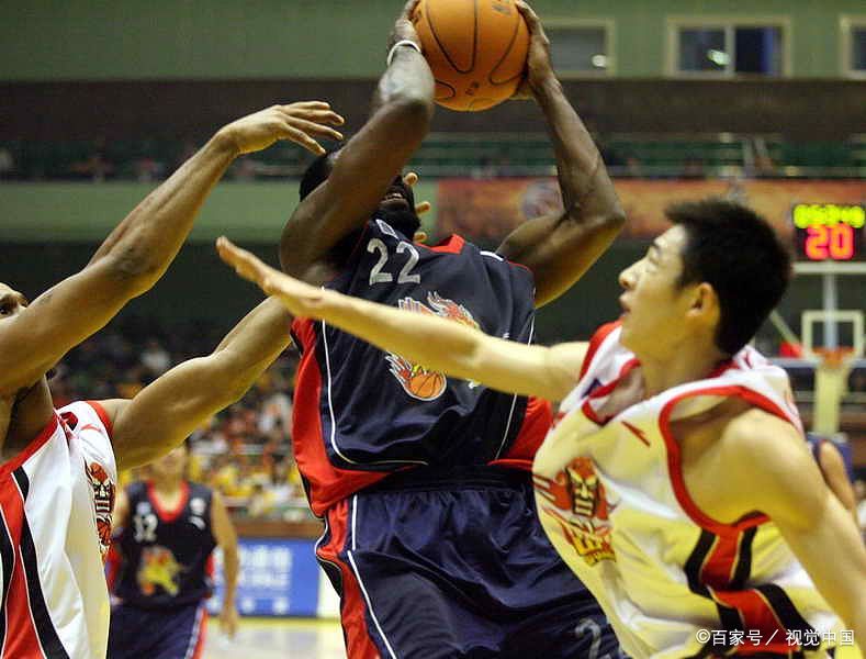 李秋平是否将继续指导东部球队的未来比赛? 李秋平是否将继续指导东部球队的未来比赛?