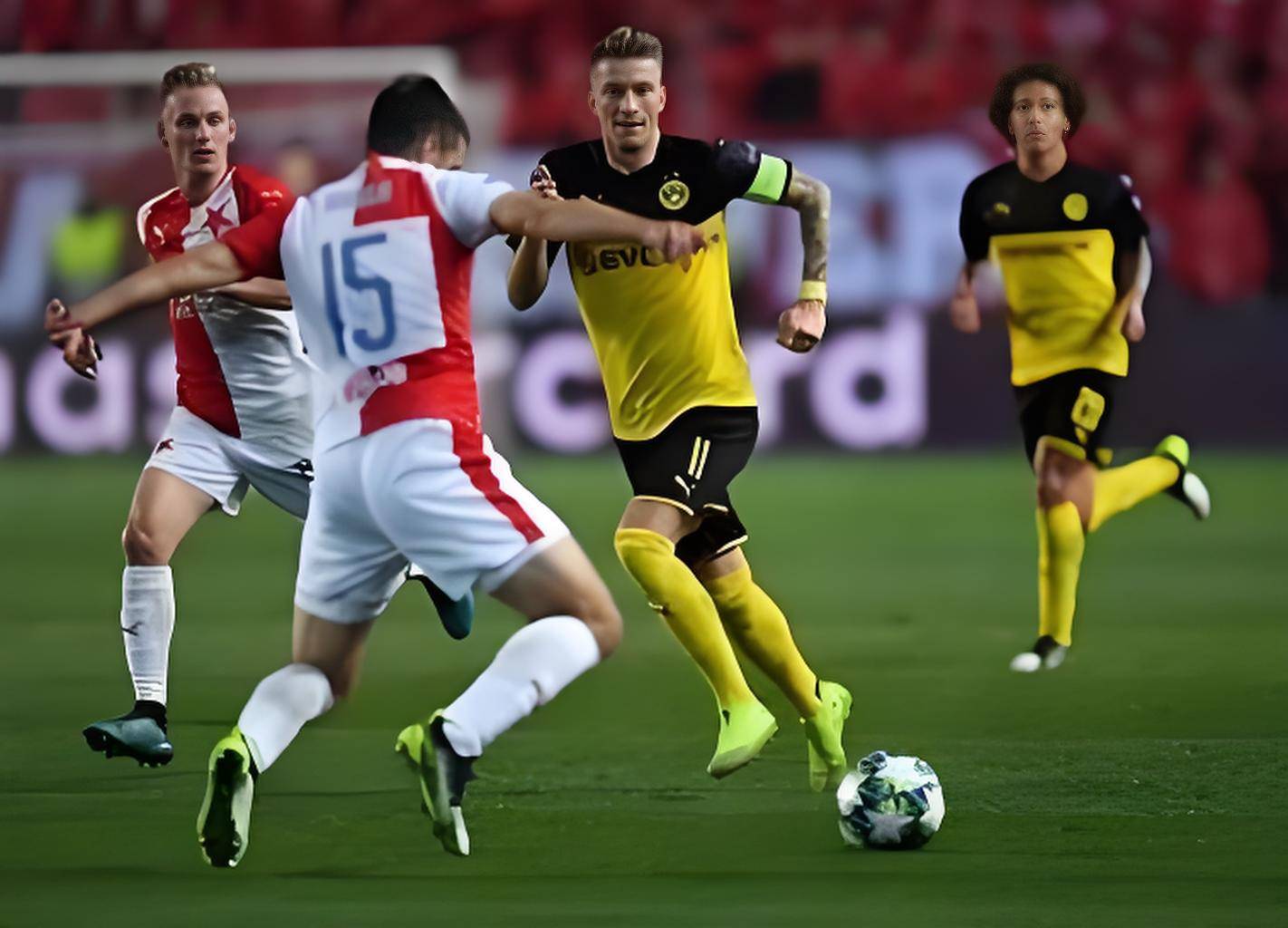 多特蒙德战胜对手晋级比赛领跑