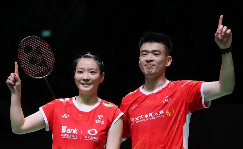 包含马来西亚队完胜丹麦队，郑思维刷新纪录的词条