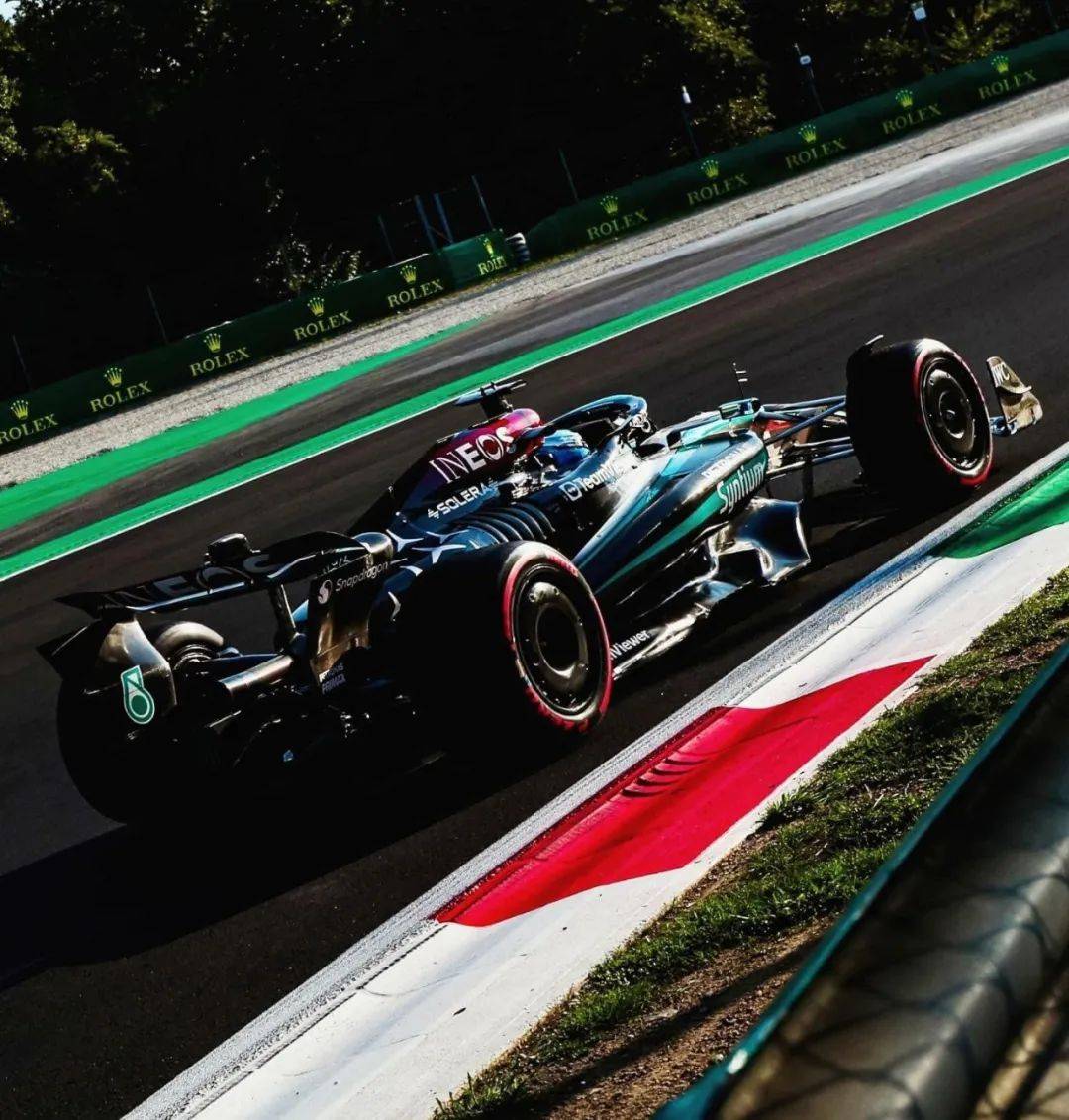 迈凯伦完胜威廉姆斯，勒克莱尔带队取胜的简单介绍